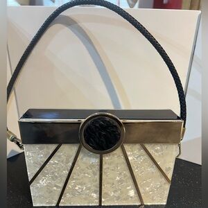 Zara White Hardshell Elegant Geometric/Art Deco Women's Handbag Pearlescent